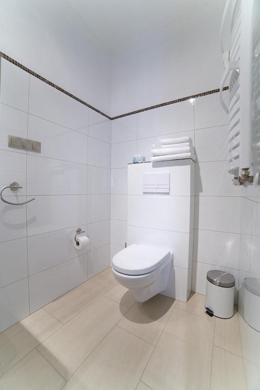 Avalis Apartamenty พอซนาน ภายนอก รูปภาพ