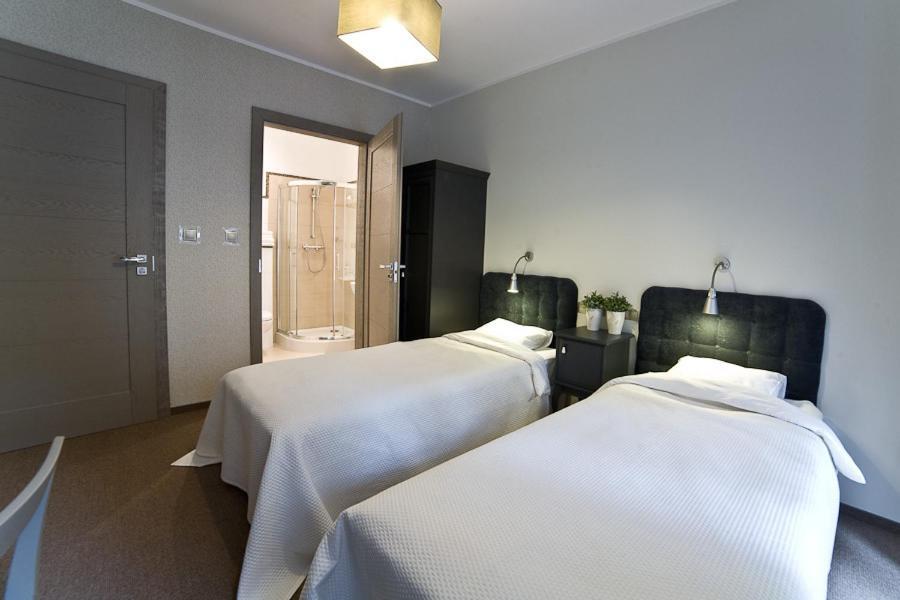 Avalis Apartamenty พอซนาน ภายนอก รูปภาพ